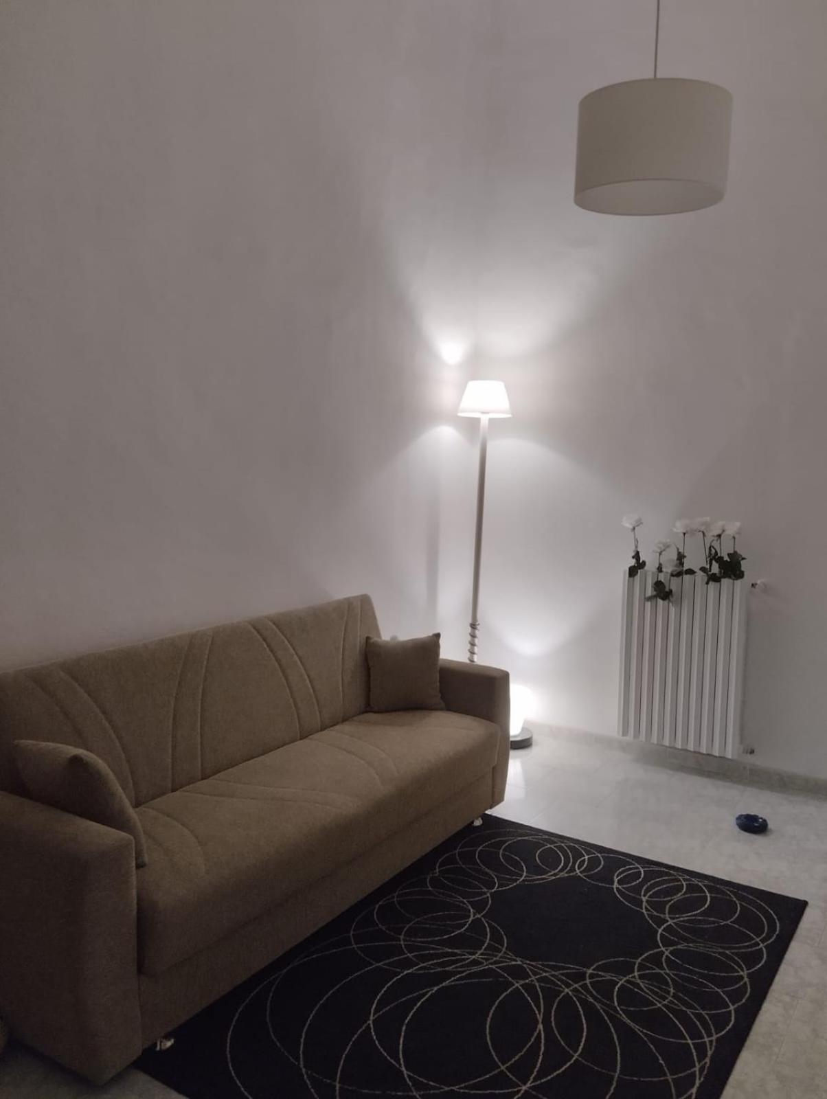 Anna's Little House * Bari
